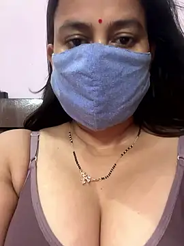 Snapshot of nehas chatting on October 2025 12:00:02 PM nehas online show from October 2025 12:00:02 PM