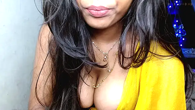 hinaa khan online show from February 2026 04:10:02 PM