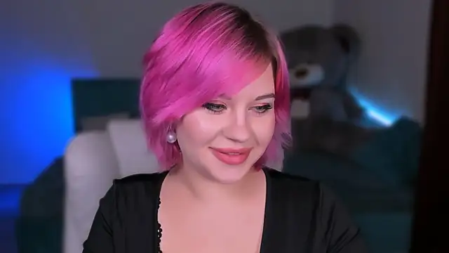 evaharve online show from December 2024 10:47:02 PM