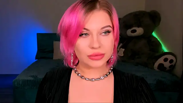 evaharve online show from January 2025 08:04:01 PM