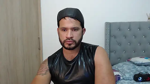 mr gonzalo  online show from December 2024 11:54:01 PM