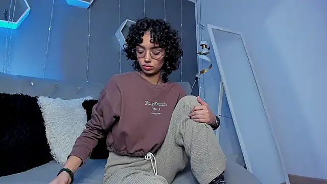 slutty venus online show from March 2025 03:32:02 AM