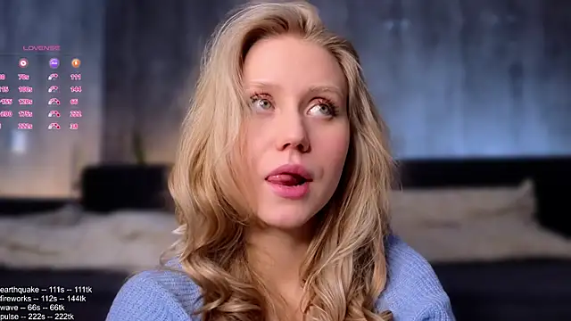 WiloneEsse online show from March 2025 01:19:01 AM