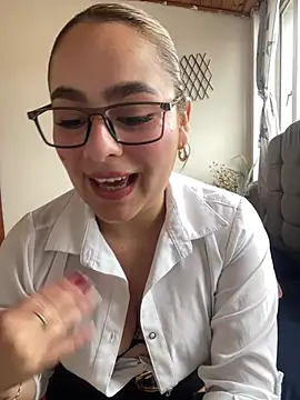 Gabriela-Parker  online show from February 2025 03:31:02 PM