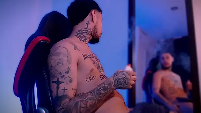 Junihn0 online show from September 2025 09:14:02 PM