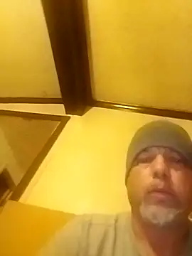 Rayc61 online show from February 2026 03:44:01 AM