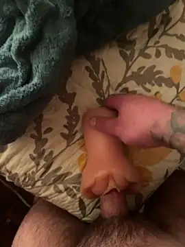 edgher646 online show from February 2025 08:28:01 PM