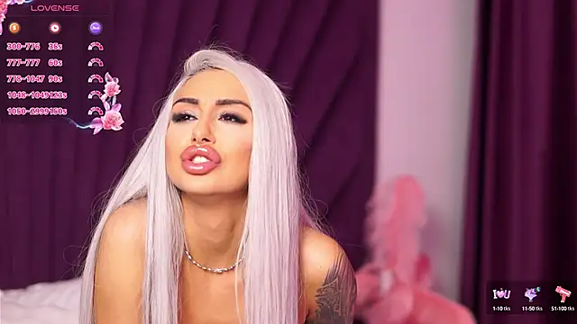 GoldenAmber online show from March 2025 11:00:02 PM