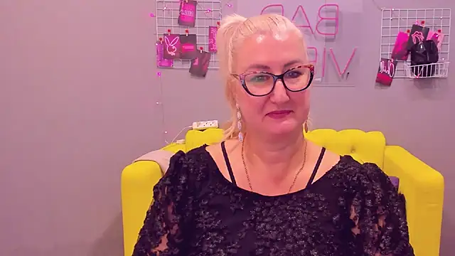 ChristyBrooks online show from January 2025 03:18:02 PM