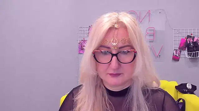 ChristyBrooks online show from January 2025 02:19:01 PM