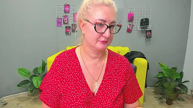 ChristyBrooks online show from January 2025 09:19:01 PM