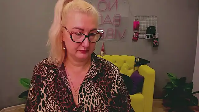 ChristyBrooks online show from January 2025 12:29:02 PM