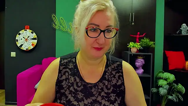 ChristyBrooks online show from February 2025 12:17:02 PM