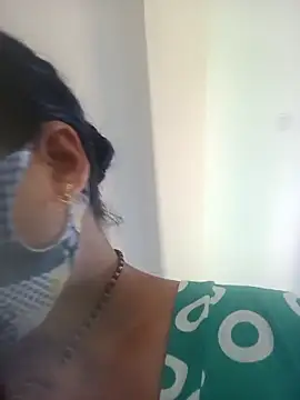 Cute-Aadhvita online show from September 2025 04:34:02 AM