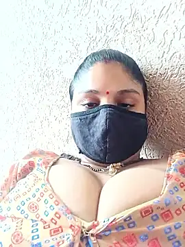 Snapshot of Cute-Aadhvita chatting on May 2026 09:50:02 AM Cute-Aadhvita online show from May 2026 09:50:02 AM