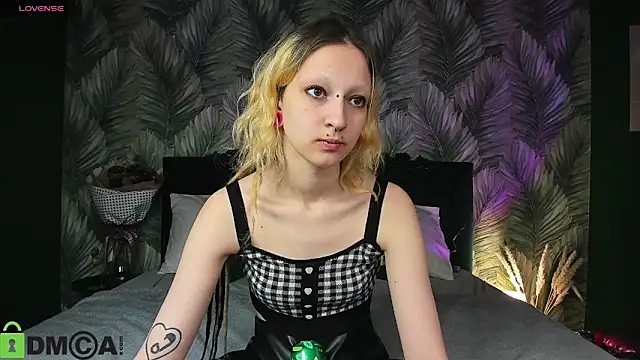 Lexy-Woorhez online show from December 2025 11:25:02 AM