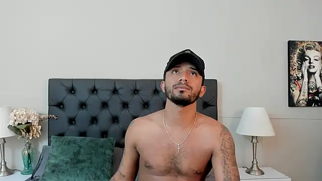 Robin Rief online show from September 2025 04:38:01 AM