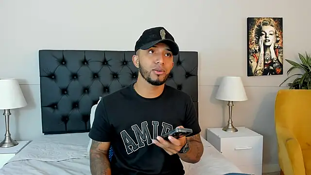 Robin Rief online show from October 2025 03:37:02 AM