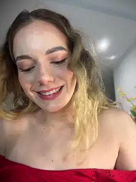 NicoleCut online show from June 2026 10:17:02 AM