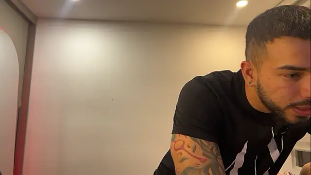 savage sweethearts online show from February 2025 06:14:01 AM