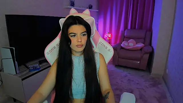 AlluringAriel online show from September 2025 07:15:02 PM