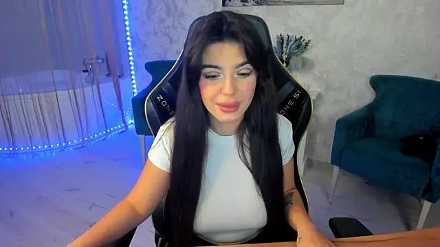 AlluringAriel online show from October 2025 07:34:02 PM