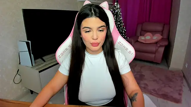 AlluringAriel online show from December 2025 07:21:01 PM