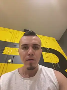 Snapshot of adam-rivera chatting on December 2024 10:57:02 PM adam-rivera online show from December 2024 10:57:02 PM