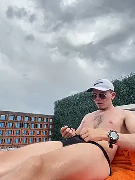 Snapshot of adam-rivera chatting on December 2024 07:10:01 PM adam-rivera online show from December 2024 07:10:01 PM