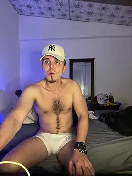 Snapshot of adam-rivera chatting on January 2025 03:07:02 AM adam-rivera online show from January 2025 03:07:02 AM