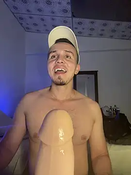 Snapshot of adam-rivera chatting on January 2025 04:04:01 AM adam-rivera online show from January 2025 04:04:01 AM