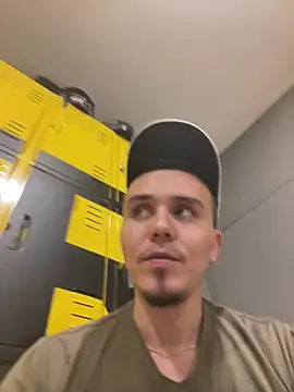 Snapshot of adam-rivera chatting on January 2025 09:28:01 PM adam-rivera online show from January 2025 09:28:01 PM