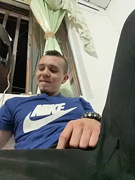 Snapshot of adam-rivera chatting on January 2025 02:32:02 AM adam-rivera online show from January 2025 02:32:02 AM