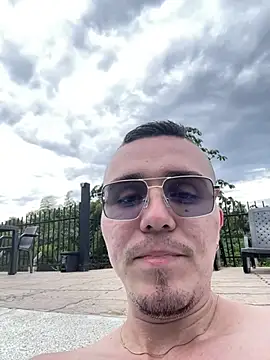 Snapshot of adam-rivera chatting on March 2025 10:27:02 PM adam-rivera online show from March 2025 10:27:02 PM