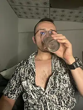 Snapshot of adam-rivera chatting on March 2025 10:16:01 PM adam-rivera online show from March 2025 10:16:01 PM