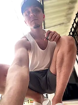 Snapshot of adam-rivera chatting on September 2025 05:47:02 PM adam-rivera online show from September 2025 05:47:02 PM