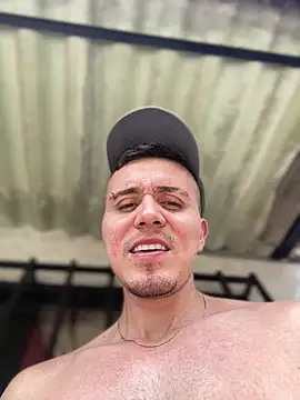 Snapshot of adam-rivera chatting on September 2025 04:20:01 PM adam-rivera online show from September 2025 04:20:01 PM