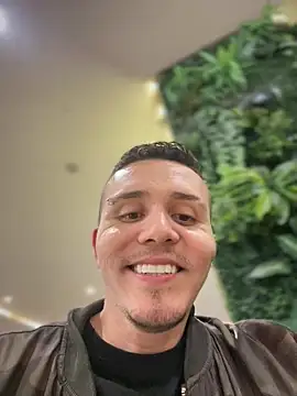 Snapshot of adam-rivera chatting on September 2025 02:04:02 AM adam-rivera online show from September 2025 02:04:02 AM