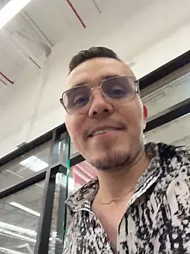 adam-rivera online show from March 2026 08:15:02 PM