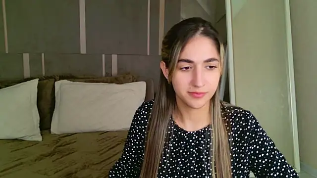 Teresa Stane online show from January 2025 12:18:01 PM