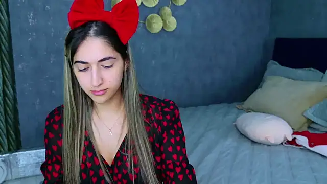 Teresa Stane online show from February 2025 03:04:01 PM