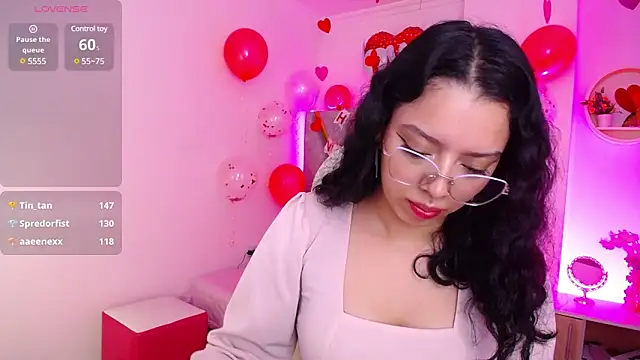 Aurora Brownn online show from February 2025 03:43:01 AM