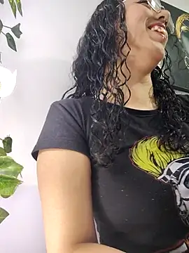 Aurora Brownn online show from September 2025 04:12:02 AM