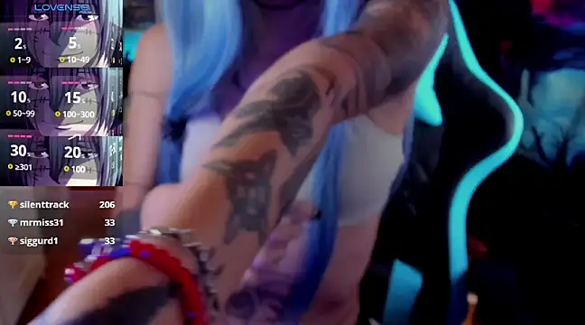 Snapshot of _sakae_ chatting on February 2025 09:44:02 AM sakae online show from February 2025 09:44:02 AM