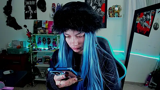 Snapshot of _sakae_ chatting on November 2025 08:25:01 AM sakae online show from November 2025 08:25:01 AM