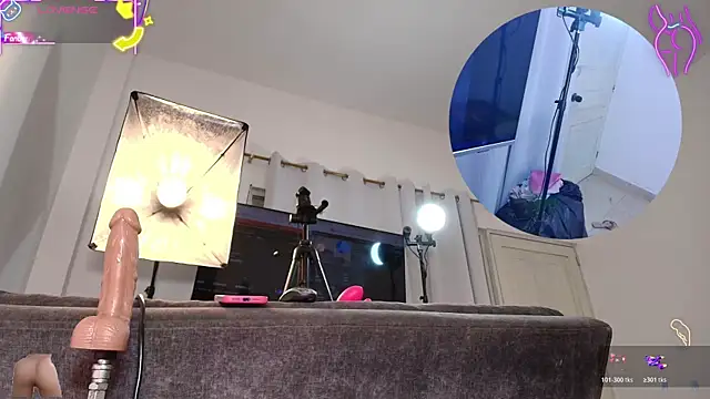 mia-brit online show from February 2026 07:54:01 PM