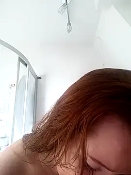 Engel mia online show from February 2025 12:39:02 PM