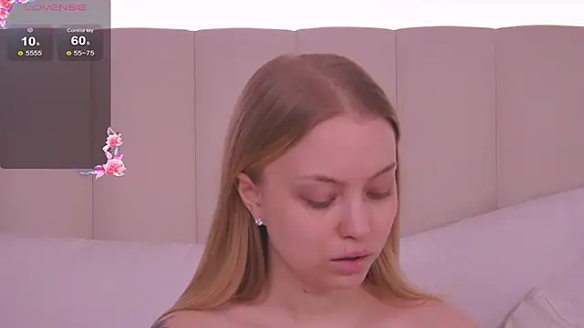 DorisHell online show from February 2025 06:15:02 PM