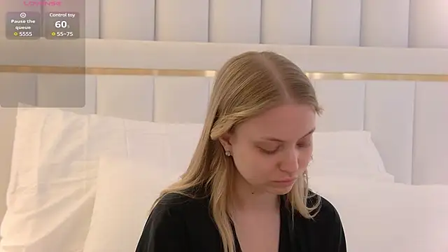 DorisHell online show from March 2025 06:07:01 PM