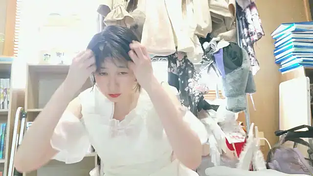 morikawa sayaka online show from October 2025 12:09:01 AM